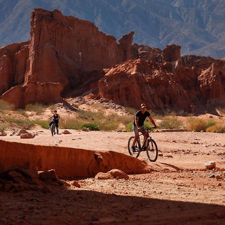 Grace Cafayate Hotel Eksteriør billede Biking at the Grand Canyon