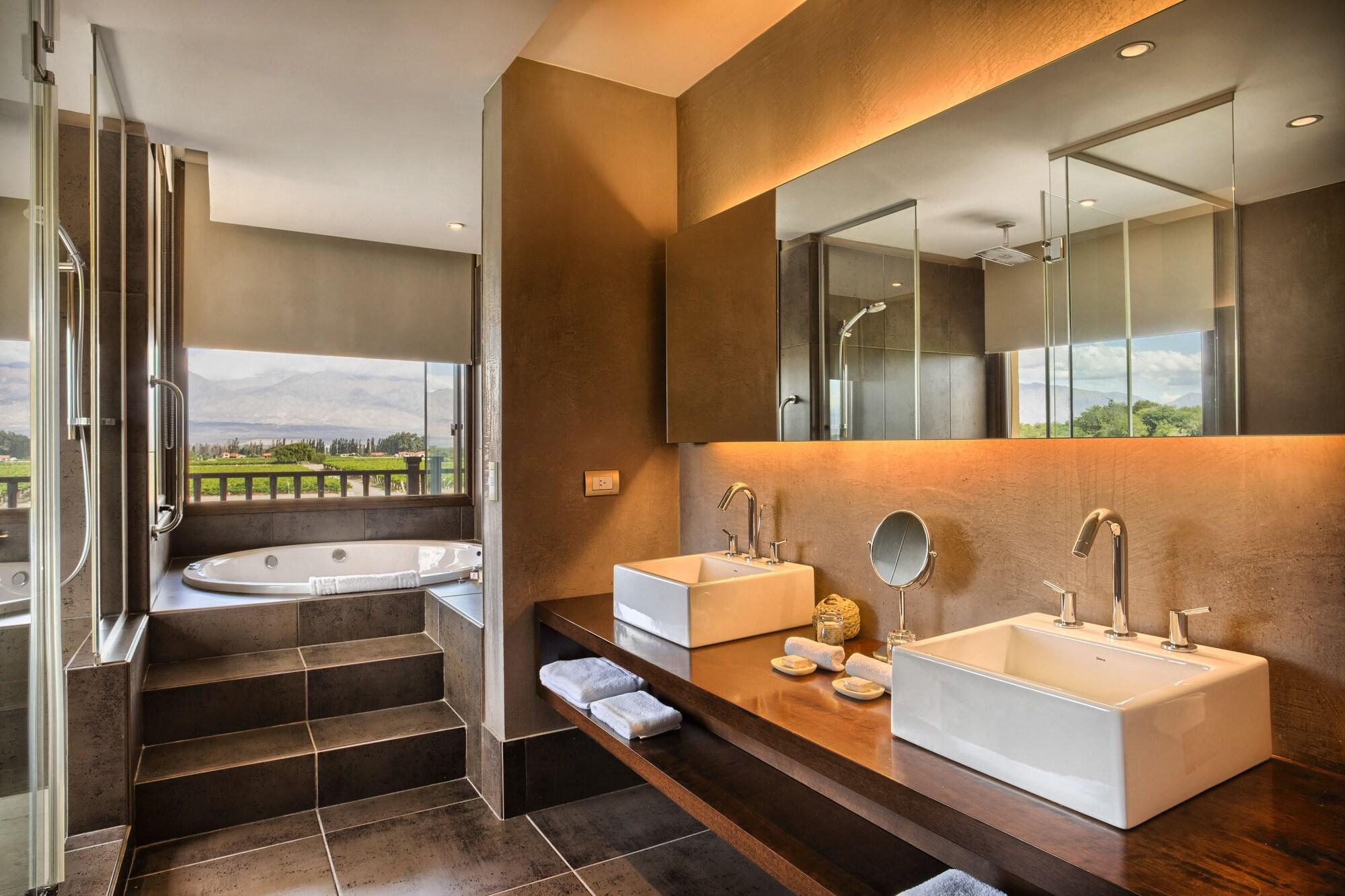 Grace Cafayate Hotel Eksteriør billede Bathroom