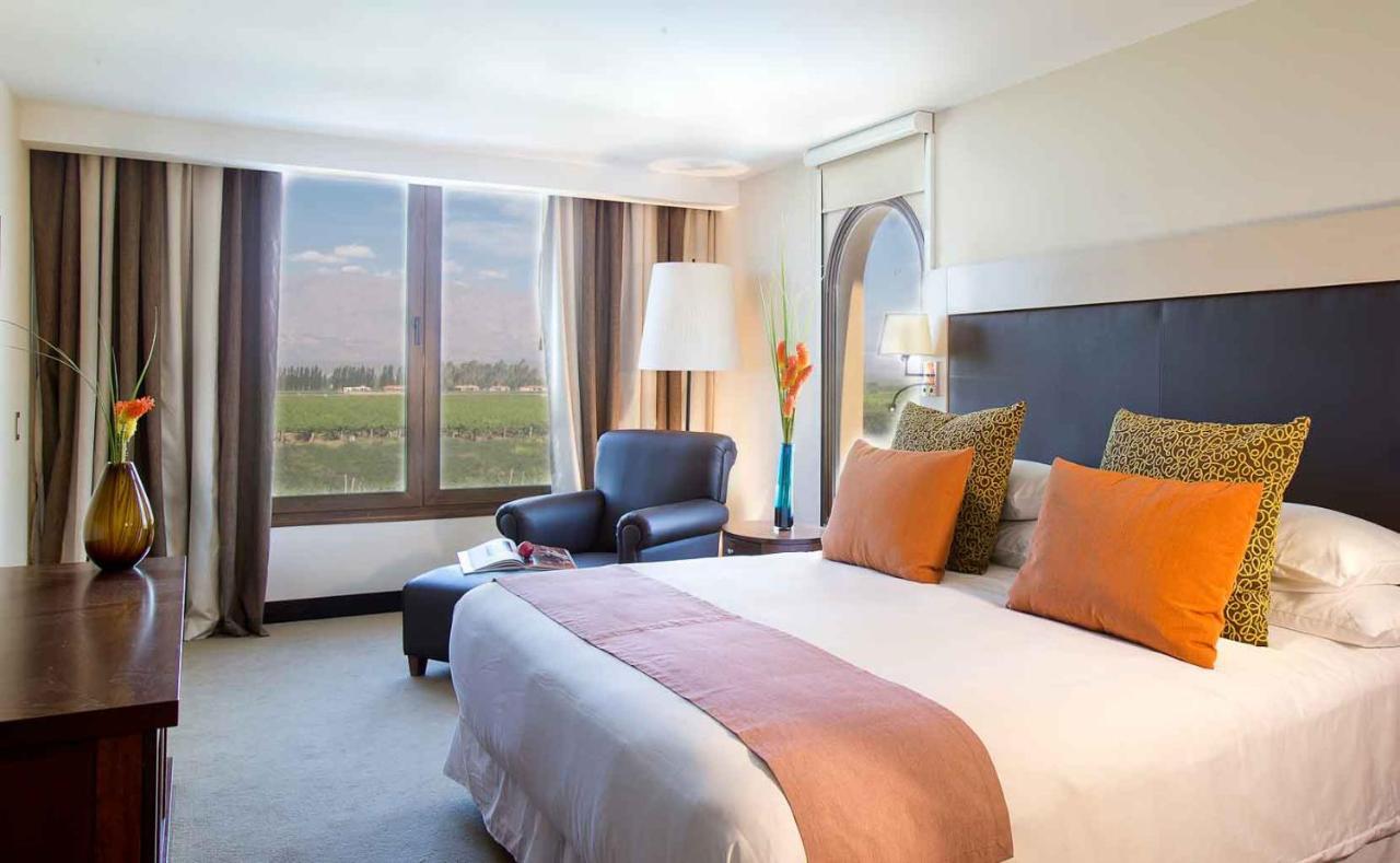 Grace Cafayate Hotel Eksteriør billede A room at the hotel