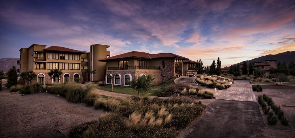 Grace Cafayate Hotel Eksteriør billede The Boulders Resort